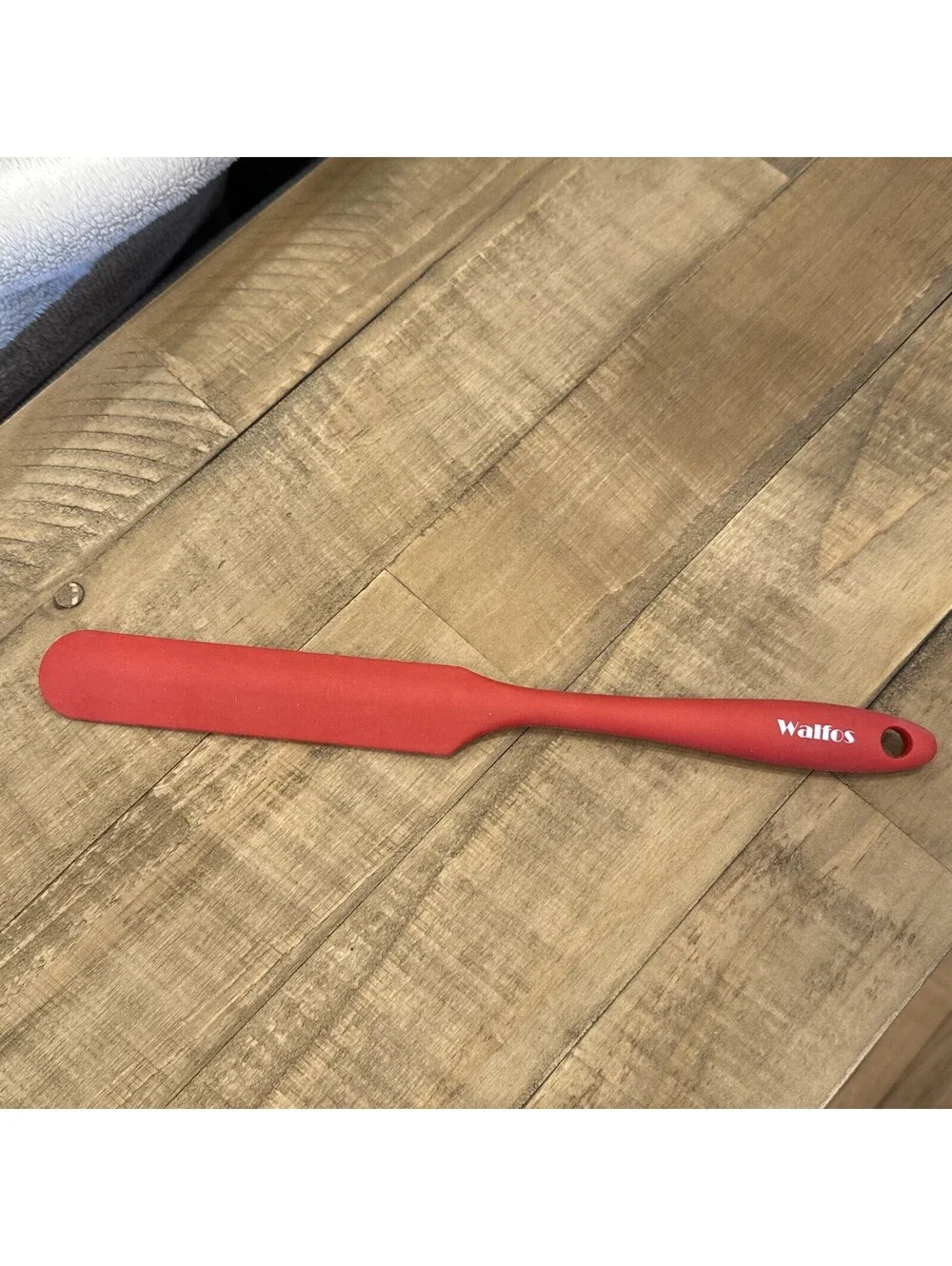 Walfos Red Silicone Utility Spatula Scraper Heat Resistant Kitchen Favorite 9.5”